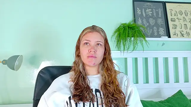 BelaMiller  online show from 20, 10, 2025