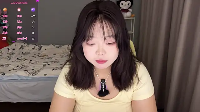 Kittenfishing online show from 6, 11, 2025