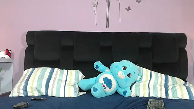 KendallWings online show from 4, 10, 2025