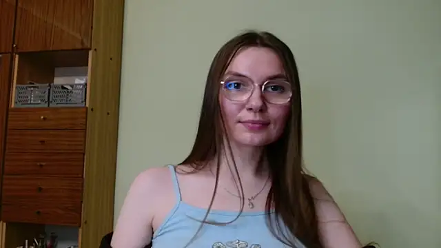 Snapshot of LooveELLYx chatting on 25, 2, 2025 LooveELLYx online show from 25, 2, 2025