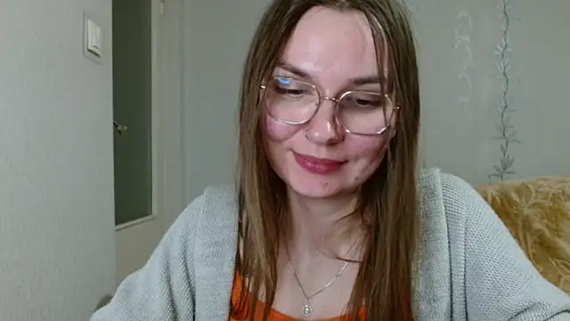 Snapshot of LooveELLYx chatting on 18, 3, 2025 LooveELLYx online show from 18, 3, 2025