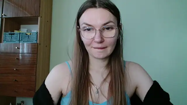 LooveELLYx online show from 13, 1, 2026