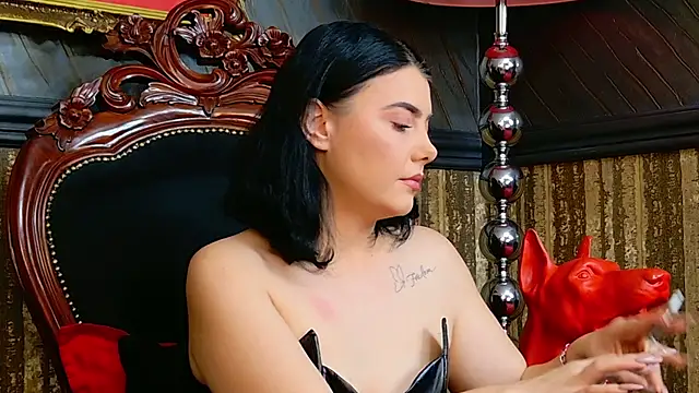 MistressEly online show from 28, 11, 2025