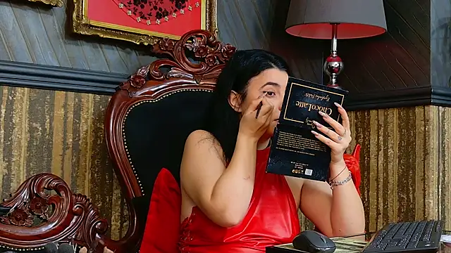 MistressEly online show from 2, 12, 2025