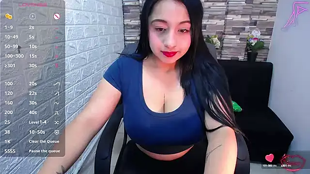 Snapshot of isabelsaenzxx chatting on 14, 9, 2025 isabelsaenzxx online show from 14, 9, 2025