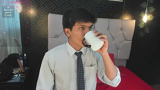 Thiago Kozak online show from 12, 11, 2025