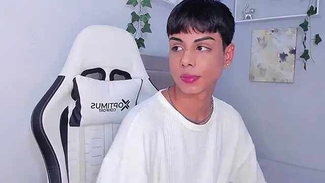 Thomas wil online show from 15, 10, 2025