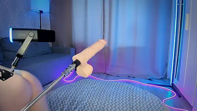 Juicy Vikki online show from 6, 3, 2026