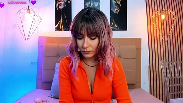 alesziarose online show from 29, 9, 2025