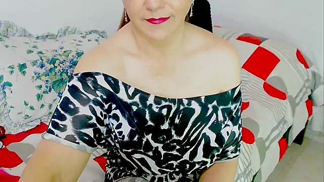 Kendraline1 online show from 4, 10, 2025