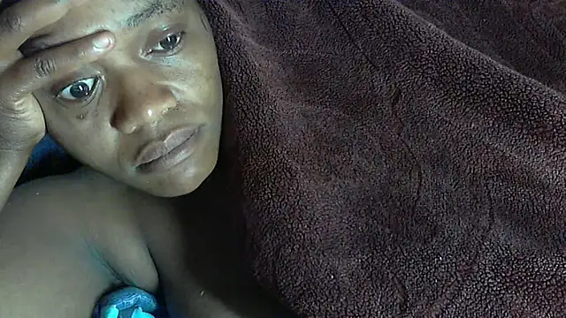 sexythae32 online show from 23, 9, 2025