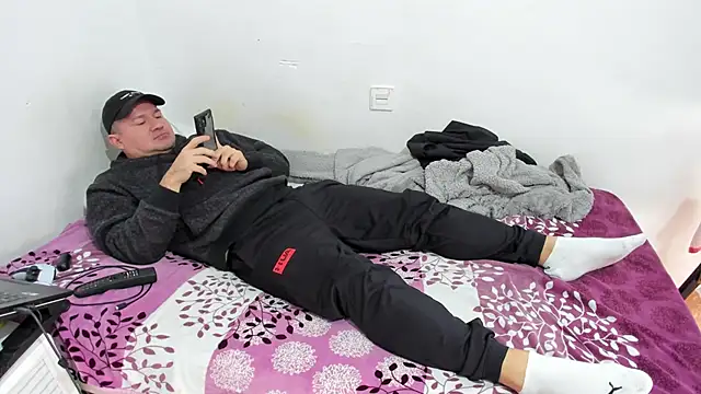 Snapshot of fuckynations chatting on 3, 1, 2025 fuckynations online show from 3, 1, 2025