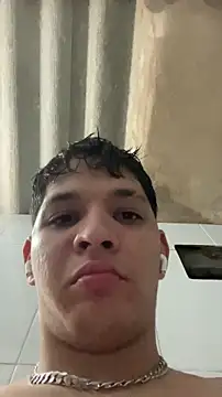 Snapshot of RobinLenoxx chatting on 1, 11, 2025 RobinLenoxx online show from 1, 11, 2025