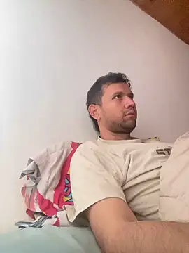 Michaell Spinelly online show from 7, 4, 2026