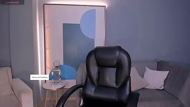 Snapshot of SarahYates chatting on 29, 4, 2026 SarahYates online show from 29, 4, 2026