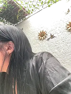 Emma HotLatina online show from 19, 12, 2025