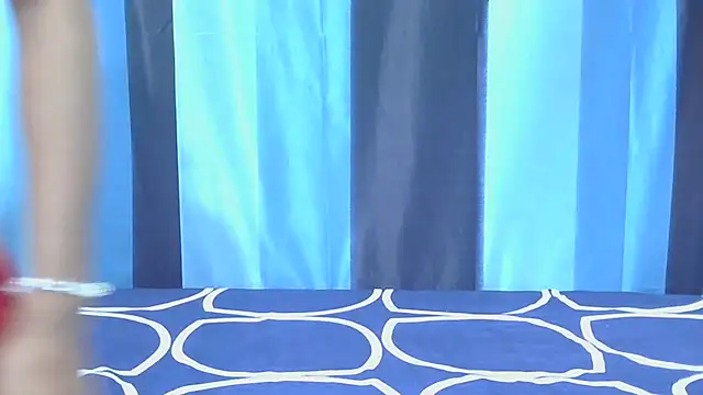 Aarti misty71 online show from 1, 11, 2025