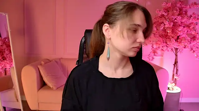 TessaMill online show from 30, 5, 2026