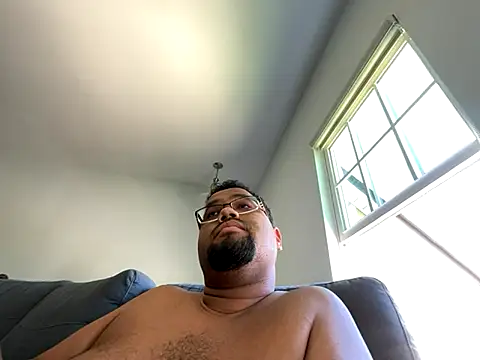 Snapshot of humble_max10 chatting on 10, 10, 2025 humble max10 online show from 10, 10, 2025