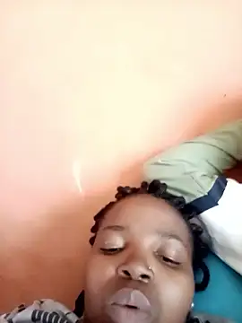 ShySexyBaddiexx online show from 9, 1, 2026