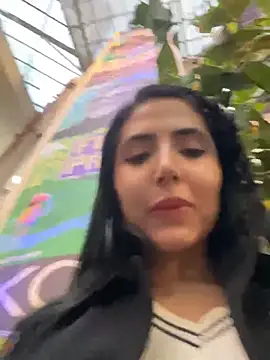 Snapshot of oh_nina chatting on 4, 10, 2025 oh nina online show from 4, 10, 2025