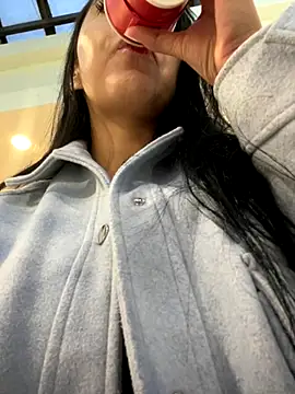 oh nina online show from 28, 10, 2025