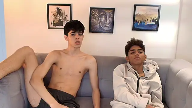 TWINKS FRIENDS online show from 25, 4, 2026