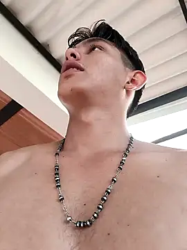 Hiroshi Shen online show from 25, 10, 2025