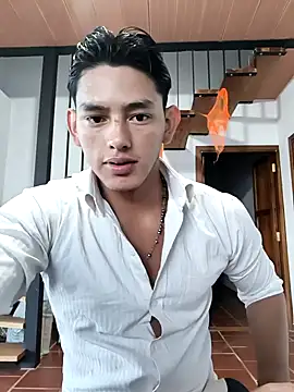 Hiroshi Shen online show from 9, 11, 2025