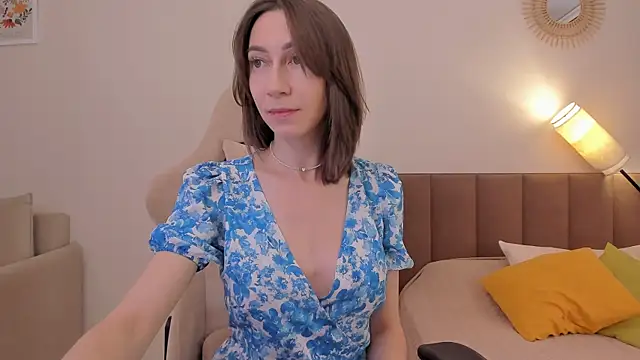 GoodGlamorGirl online show from 31, 10, 2025