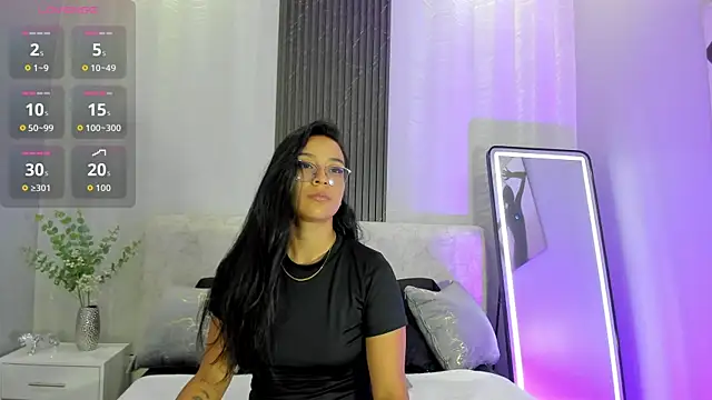 Snapshot of zoe_martins_ chatting on 23, 7, 2026 zoe martins online show from 23, 7, 2026
