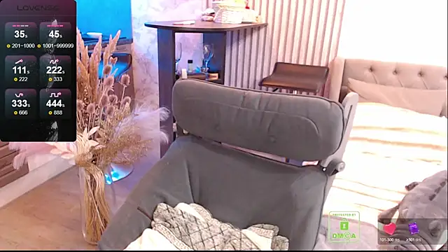 Snapshot of FreeBerryMILF chatting on 14, 4, 2026 FreeBerryMILF online show from 14, 4, 2026