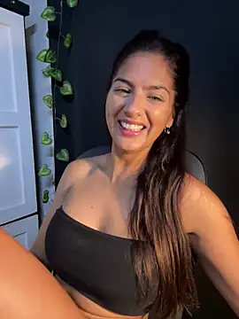 chicachocolate01 online show from 5, 2, 2026