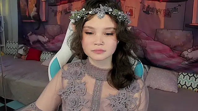 EmilyChaves online show from 30, 10, 2025