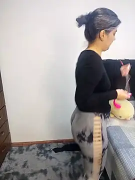 queemking online show from 19, 2, 2026