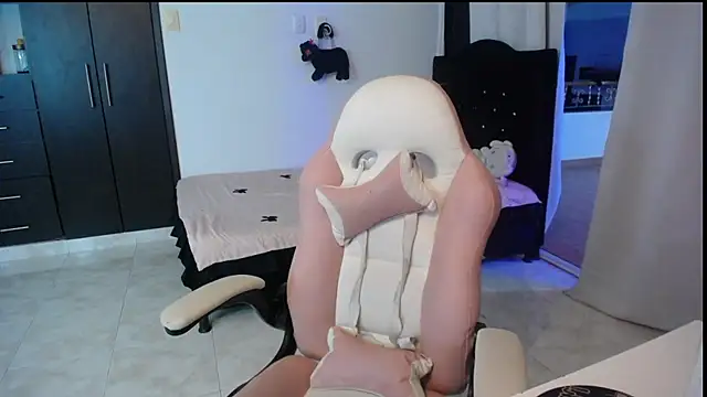 Elizabeth rose02 online show from 9, 10, 2025