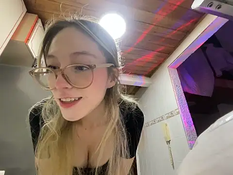 ReenKitty online show from 19, 4, 2026