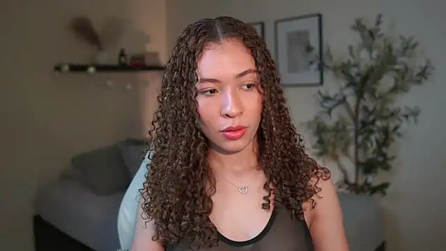 isabella-garcia- online show from 24, 3, 2026