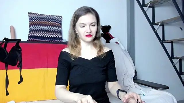 Snapshot of Katherine_Twilight chatting on 23, 1, 2025 Katherine Twilight online show from 23, 1, 2025