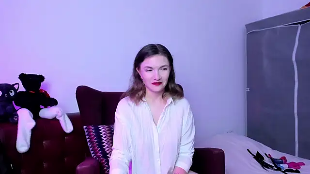 Snapshot of Katherine_Twilight chatting on 19, 9, 2025 Katherine Twilight online show from 19, 9, 2025