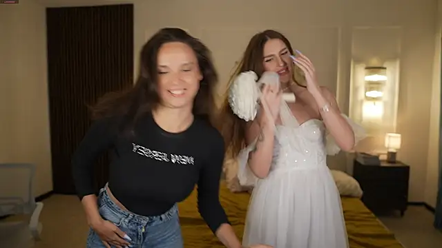 Goldie Flame online show from 26, 9, 2025