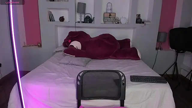 Camila Rivers online show from 16, 4, 2026