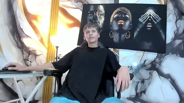 Snapshot of mono_blonde chatting on 10, 9, 2025 mono blonde online show from 10, 9, 2025