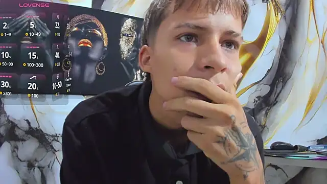 mono blonde online show from 19, 5, 2026