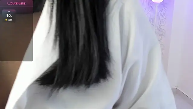 aura sanders1 online show from 17, 3, 2026