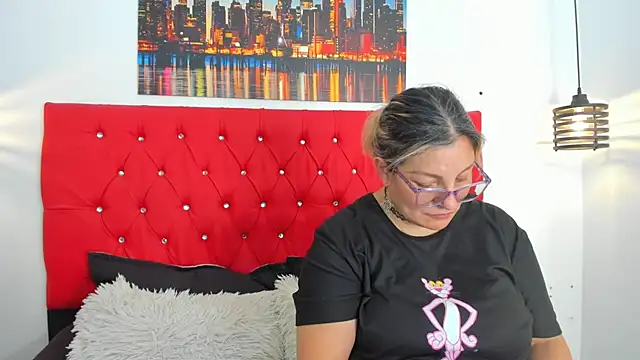 carolinacrus01 online show from 26, 2, 2026