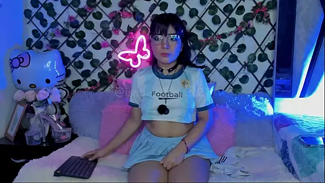 Snapshot of isabel_jaames chatting on 28, 5, 2026 isabel jaames online show from 28, 5, 2026