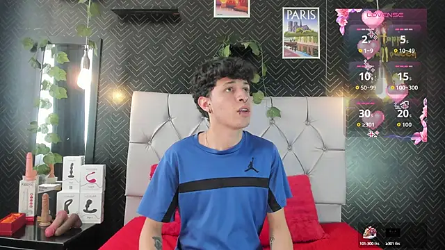 Axel  Evans online show from 16, 10, 2025