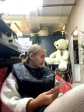 CandyVice online show from 25, 9, 2025