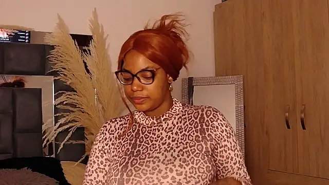 Snapshot of SheilaCoopers_ chatting on 28, 2, 2026 SheilaCoopers online show from 28, 2, 2026